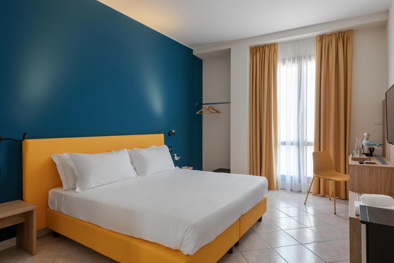 Hotel Riva Alassio Exterior photo