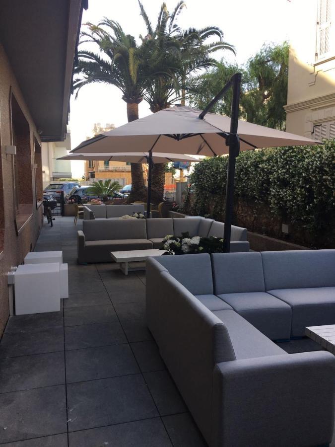 Hotel Riva Alassio Exterior photo