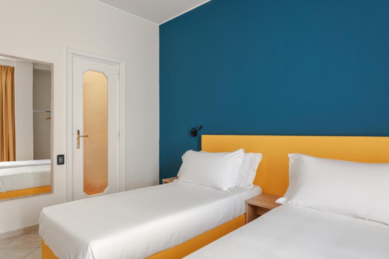 Hotel Riva Alassio Exterior photo